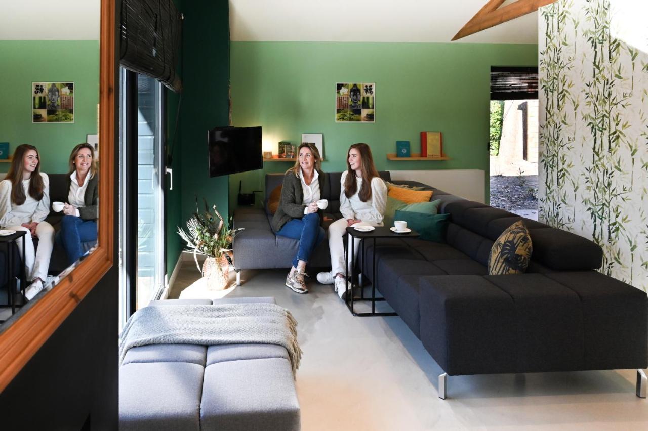 Zen-Bungalow No 1 Met Sauna En Hottub Rheezerveen Luaran gambar