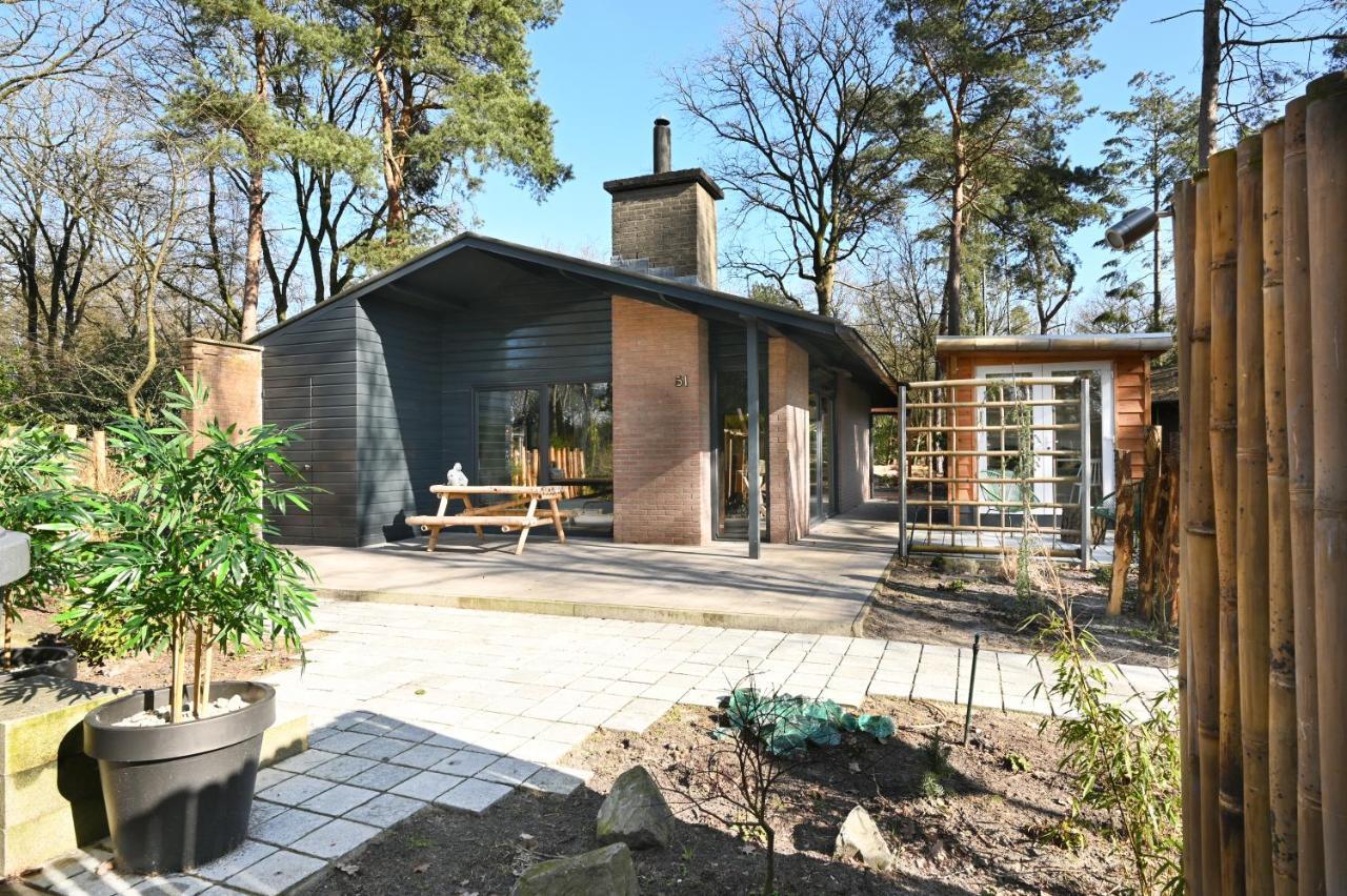 Zen-Bungalow No 1 Met Sauna En Hottub Rheezerveen Luaran gambar