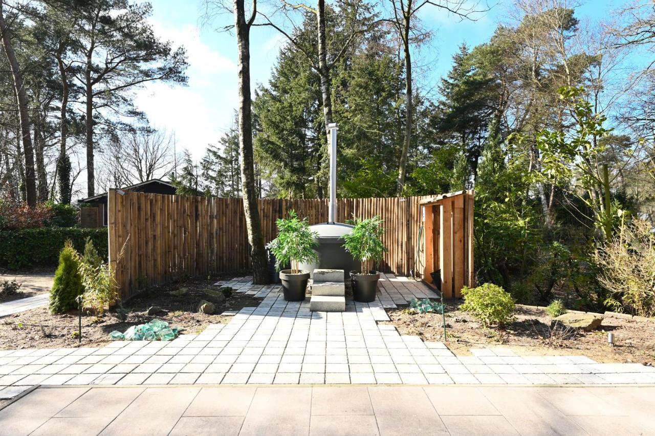 Zen-Bungalow No 1 Met Sauna En Hottub Rheezerveen Luaran gambar