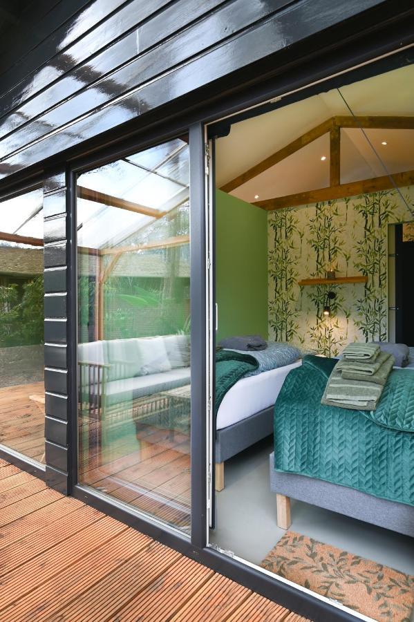 Zen-Bungalow No 1 Met Sauna En Hottub Rheezerveen Luaran gambar