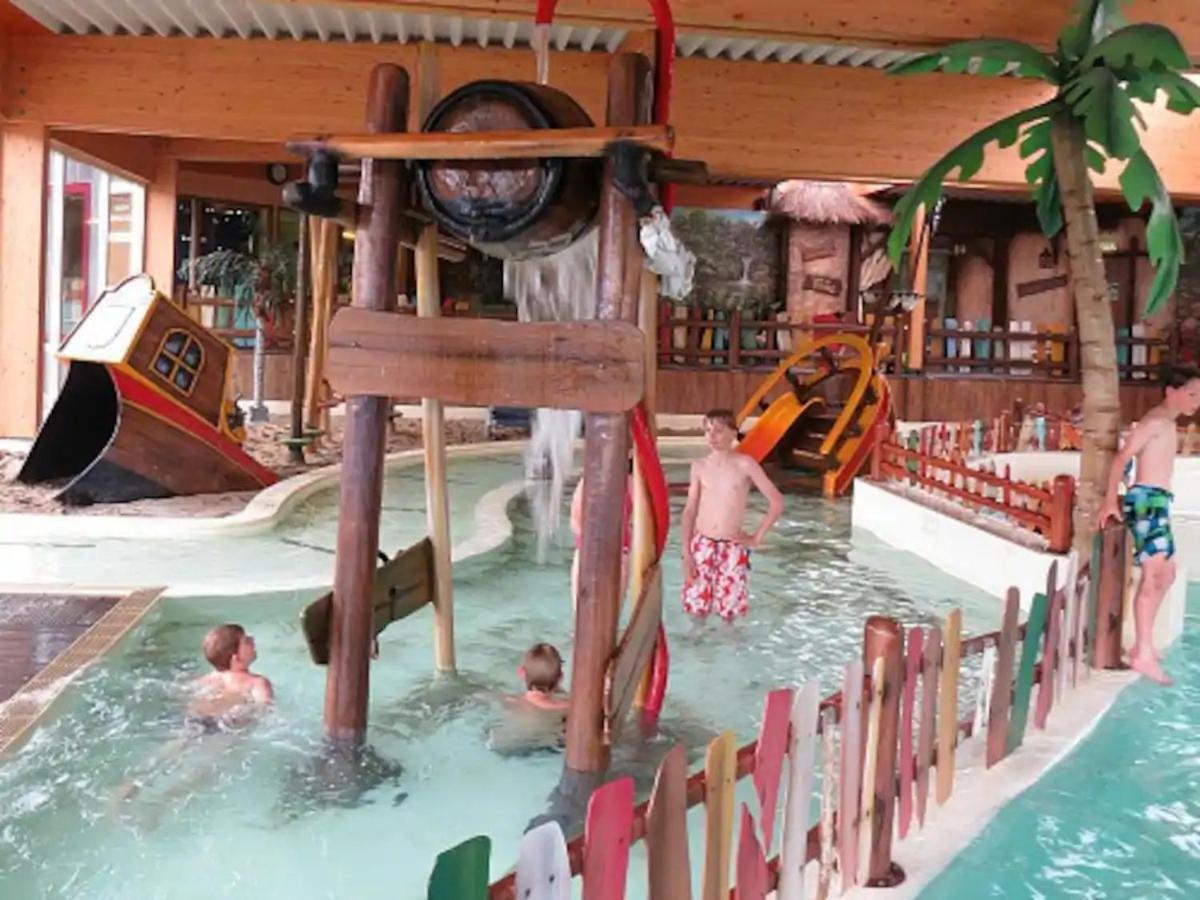Zen-Bungalow No 1 Met Sauna En Hottub Rheezerveen Luaran gambar